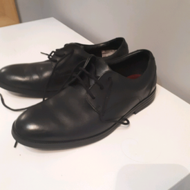 clarks shoes scotland